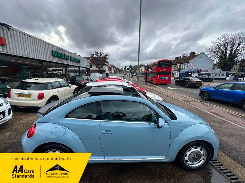 0 VOLKSWAGEN BEETLE 0 VOLKSWAGEN BEETLE