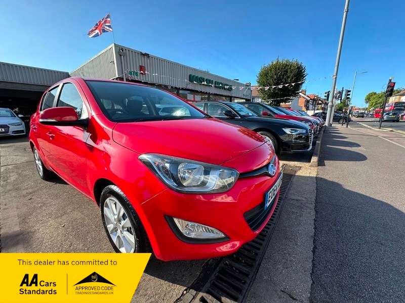A 2014 HYUNDAI I20 ACTIVE A 2014 HYUNDAI I20 ACTIVE
