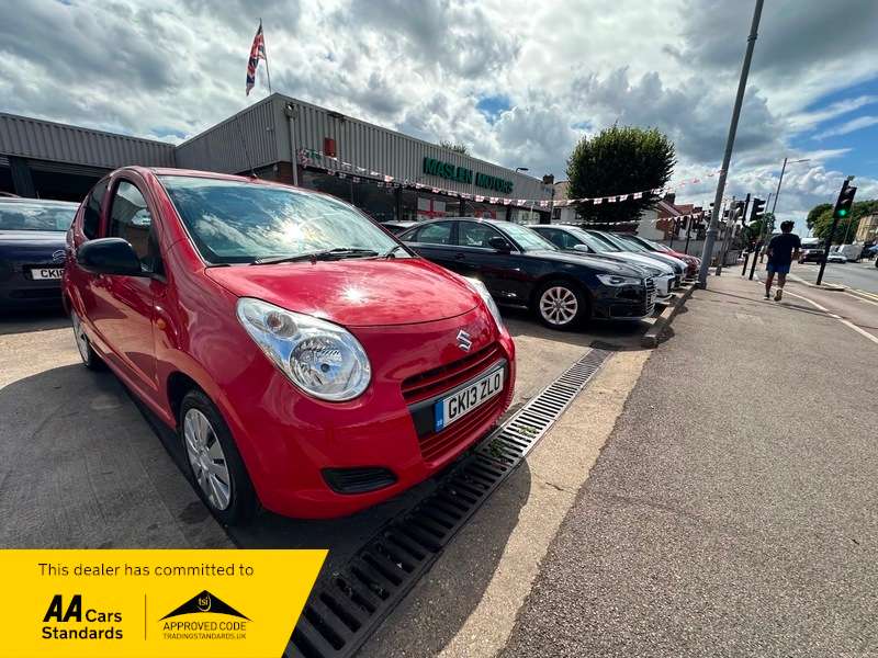 A 2013 SUZUKI ALTO SZ3 A 2013 SUZUKI ALTO SZ3