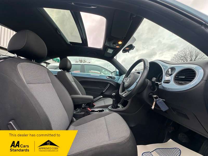 0 VOLKSWAGEN BEETLE 0 VOLKSWAGEN BEETLE