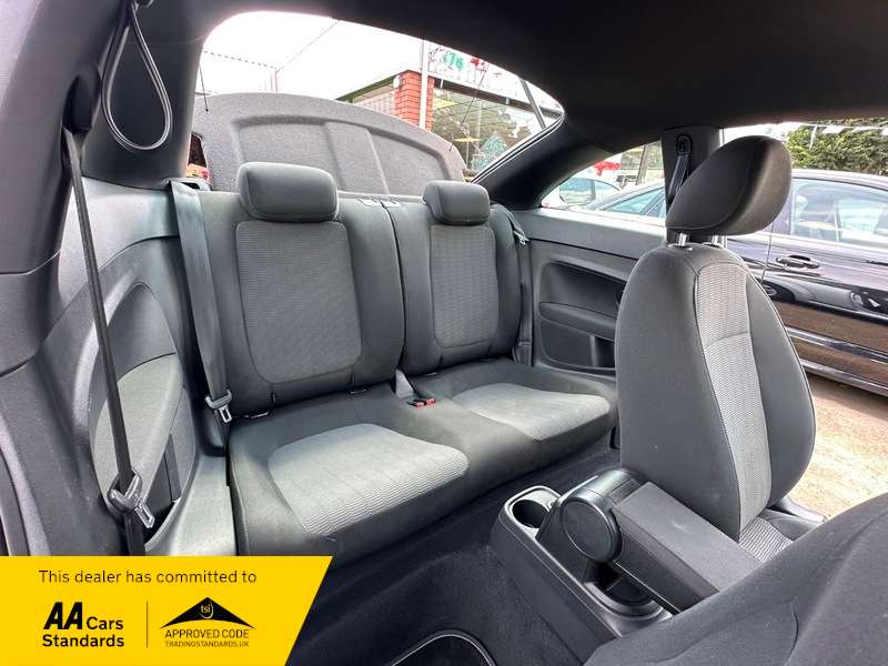 2013 VOLKSWAGEN BEETLE 2013 VOLKSWAGEN BEETLE