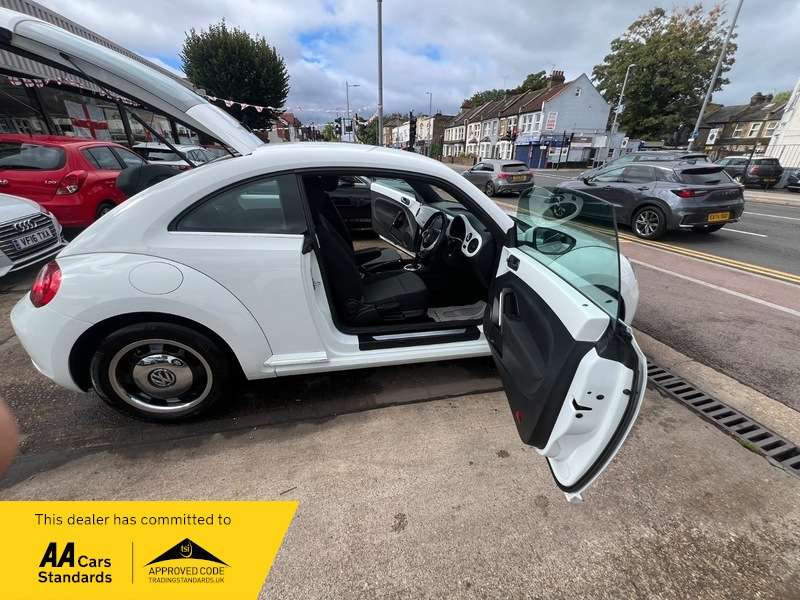 2016 VOLKSWAGEN BEETLE 2016 VOLKSWAGEN BEETLE