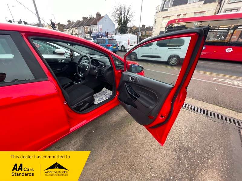 2015 FORD FIESTA 2015 FORD FIESTA