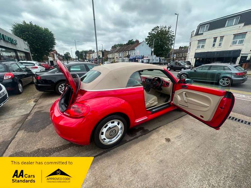 2015 VOLKSWAGEN BEETLE 2015 VOLKSWAGEN BEETLE