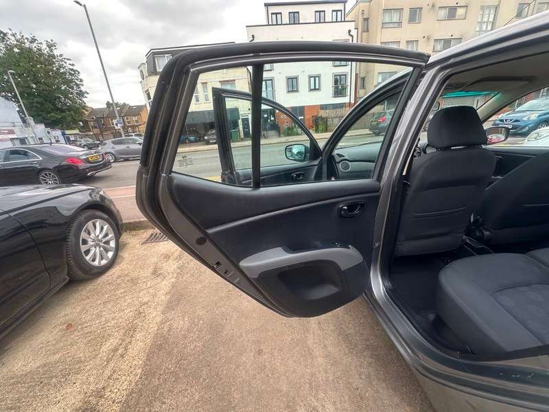 2010 HYUNDAI I10 2010 HYUNDAI I10