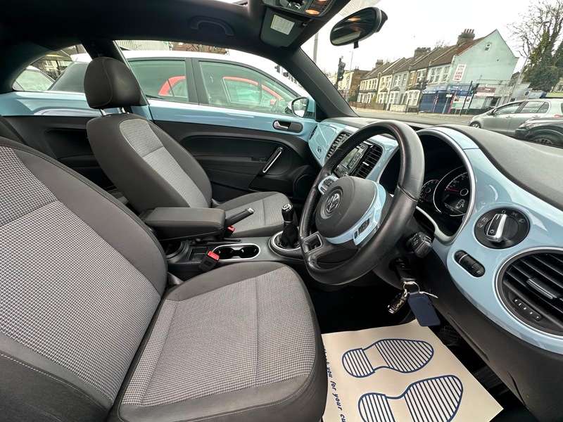 0 VOLKSWAGEN BEETLE 0 VOLKSWAGEN BEETLE