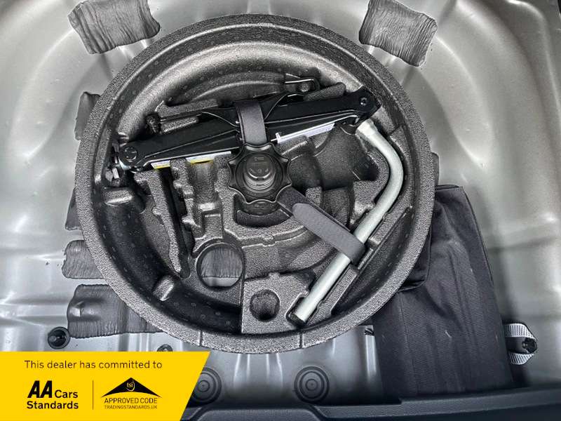 2019 AUDI Q2 2019 AUDI Q2