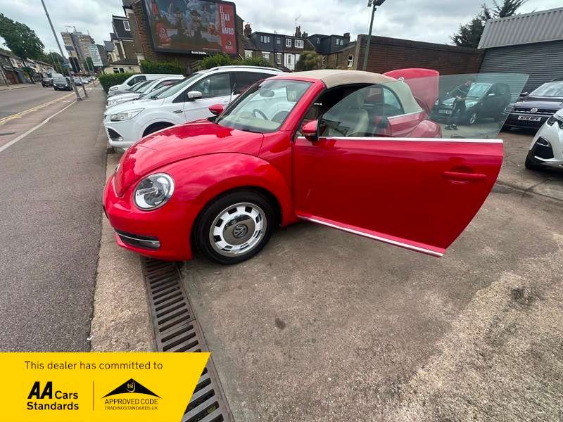 2015 VOLKSWAGEN BEETLE 2015 VOLKSWAGEN BEETLE