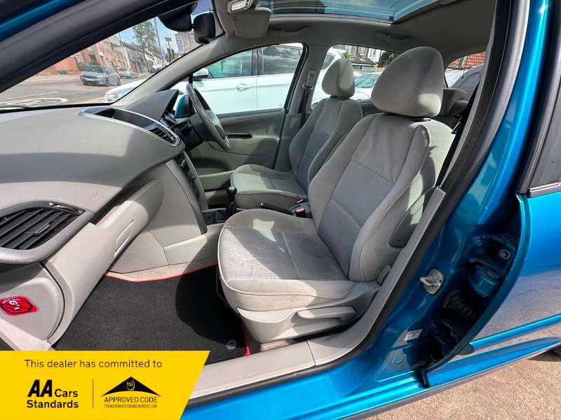 2008 PEUGEOT 207 2008 PEUGEOT 207