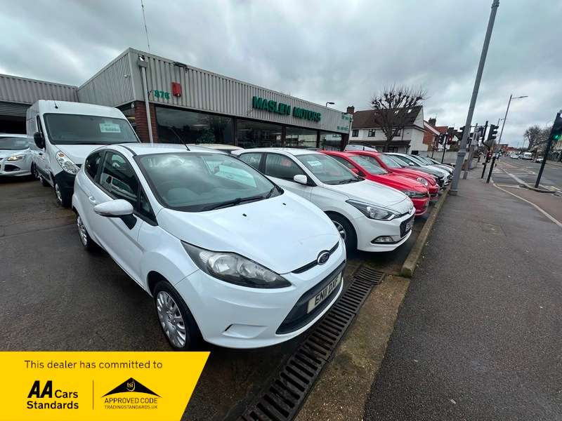 A 0 FORD FIESTA EDGE A 0 FORD FIESTA EDGE