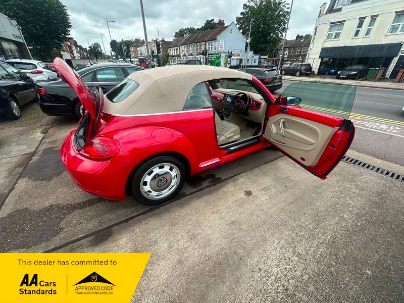 2015 VOLKSWAGEN BEETLE 2015 VOLKSWAGEN BEETLE