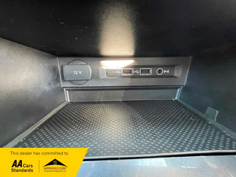 2018 VOLKSWAGEN TIGUAN 2018 VOLKSWAGEN TIGUAN