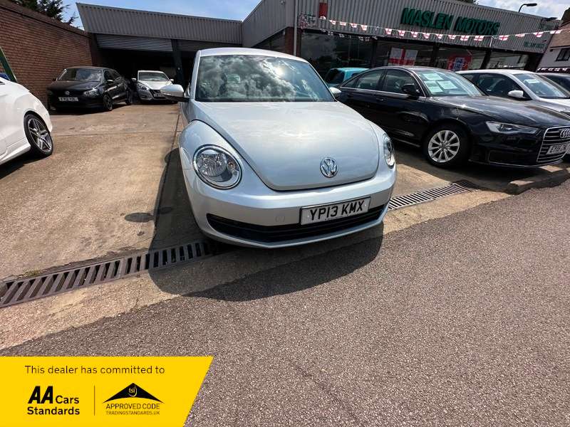 A 2013 VOLKSWAGEN BEETLE TSI A 2013 VOLKSWAGEN BEETLE TSI