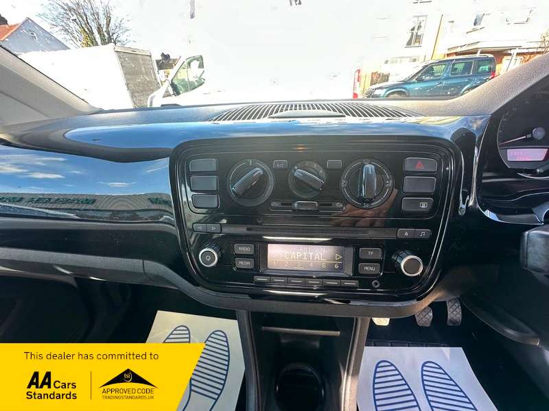 2014 VOLKSWAGEN UP 2014 VOLKSWAGEN UP
