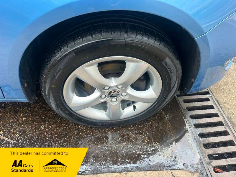 2013 SKODA FABIA 2013 SKODA FABIA