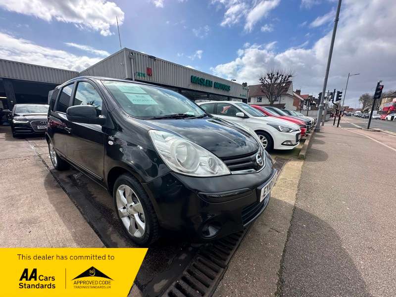 A 2010 NISSAN NOTE N-TEC A 2010 NISSAN NOTE N-TEC