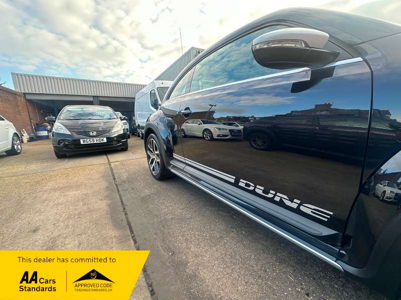 2018 VOLKSWAGEN BEETLE 2018 VOLKSWAGEN BEETLE