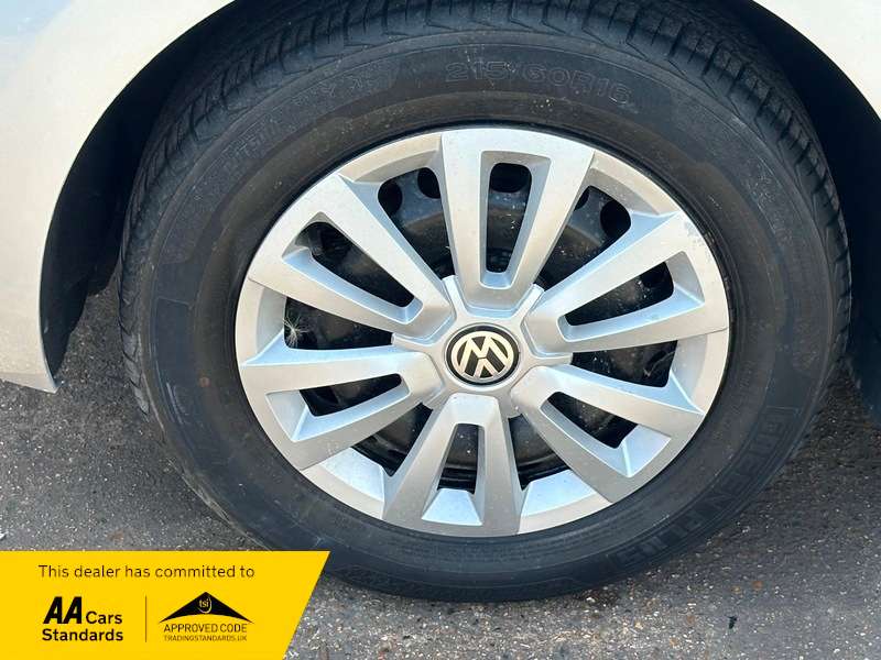 2013 VOLKSWAGEN BEETLE 2013 VOLKSWAGEN BEETLE