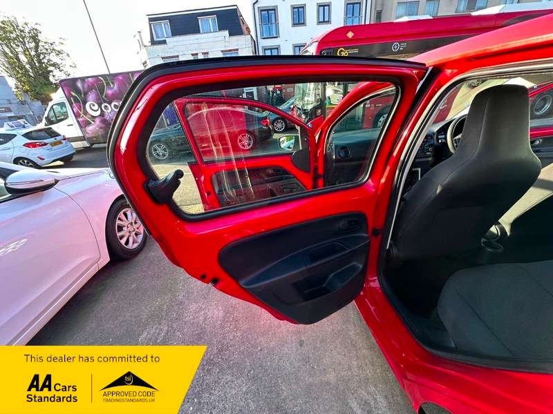 2012 VOLKSWAGEN UP 2012 VOLKSWAGEN UP