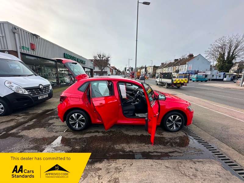 2018 VOLKSWAGEN POLO 2018 VOLKSWAGEN POLO