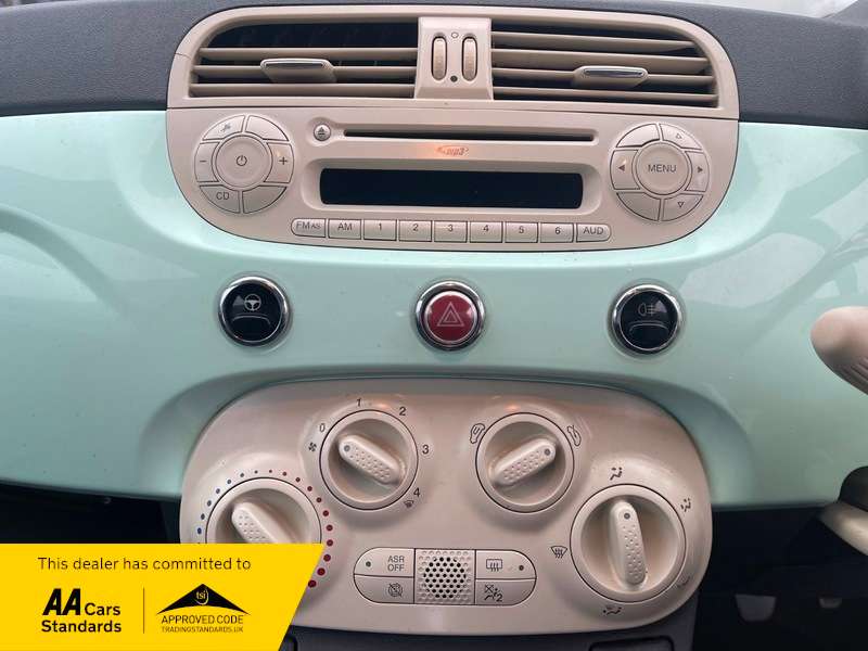 2015 FIAT 500 2015 FIAT 500