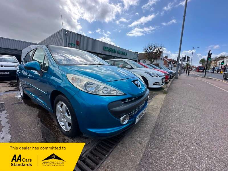 A 2008 PEUGEOT 207 SE A 2008 PEUGEOT 207 SE