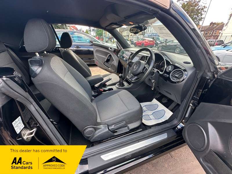 2016 VOLKSWAGEN BEETLE 2016 VOLKSWAGEN BEETLE