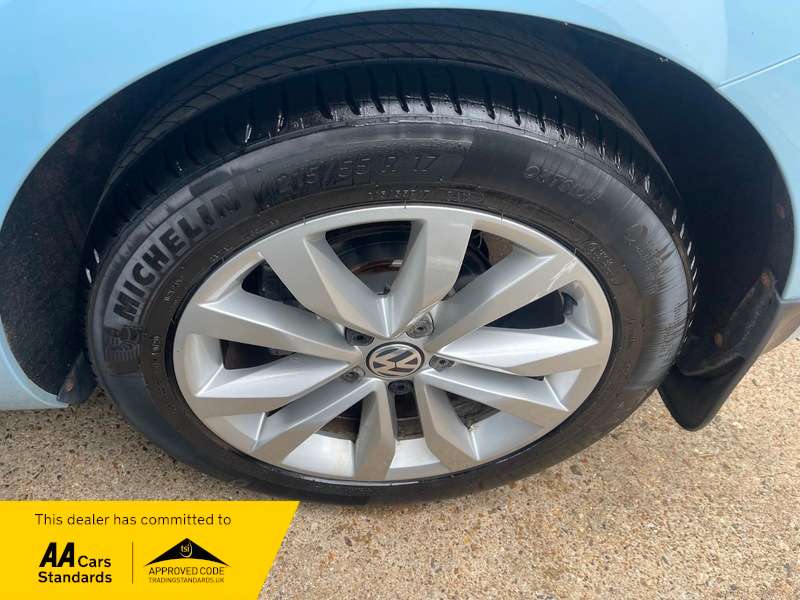 2013 VOLKSWAGEN BEETLE 2013 VOLKSWAGEN BEETLE