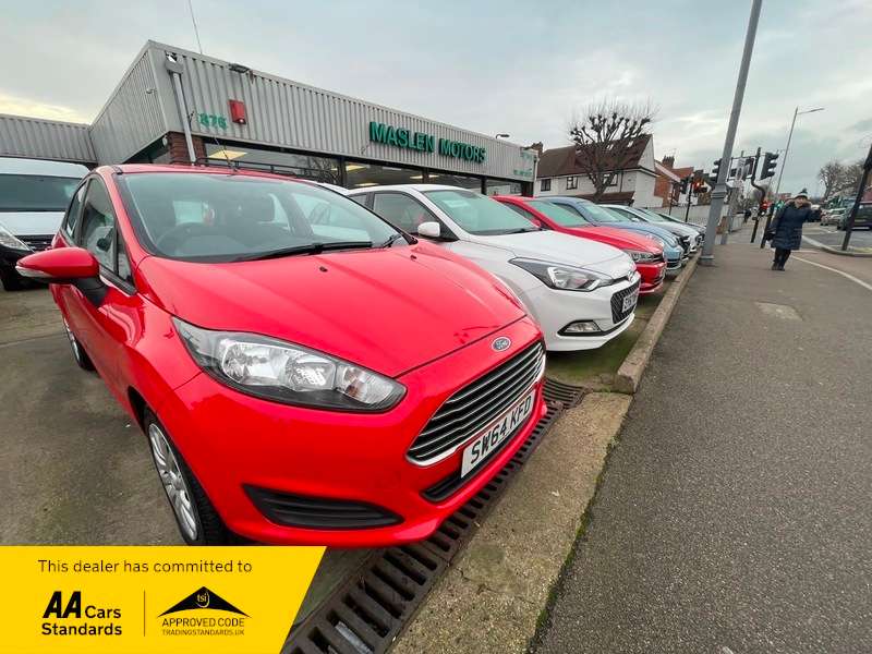 A 2015 FORD FIESTA STYLE A 2015 FORD FIESTA STYLE