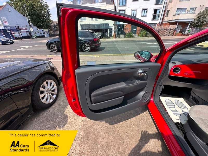 2014 FIAT 500 2014 FIAT 500