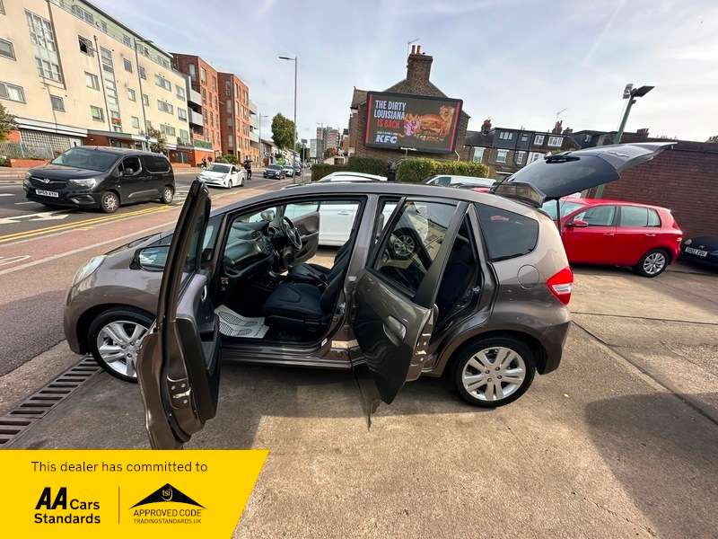 2012 HONDA JAZZ 2012 HONDA JAZZ