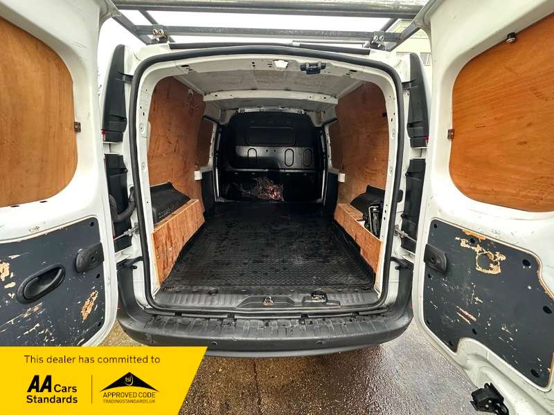 2017 RENAULT KANGOO 2017 RENAULT KANGOO
