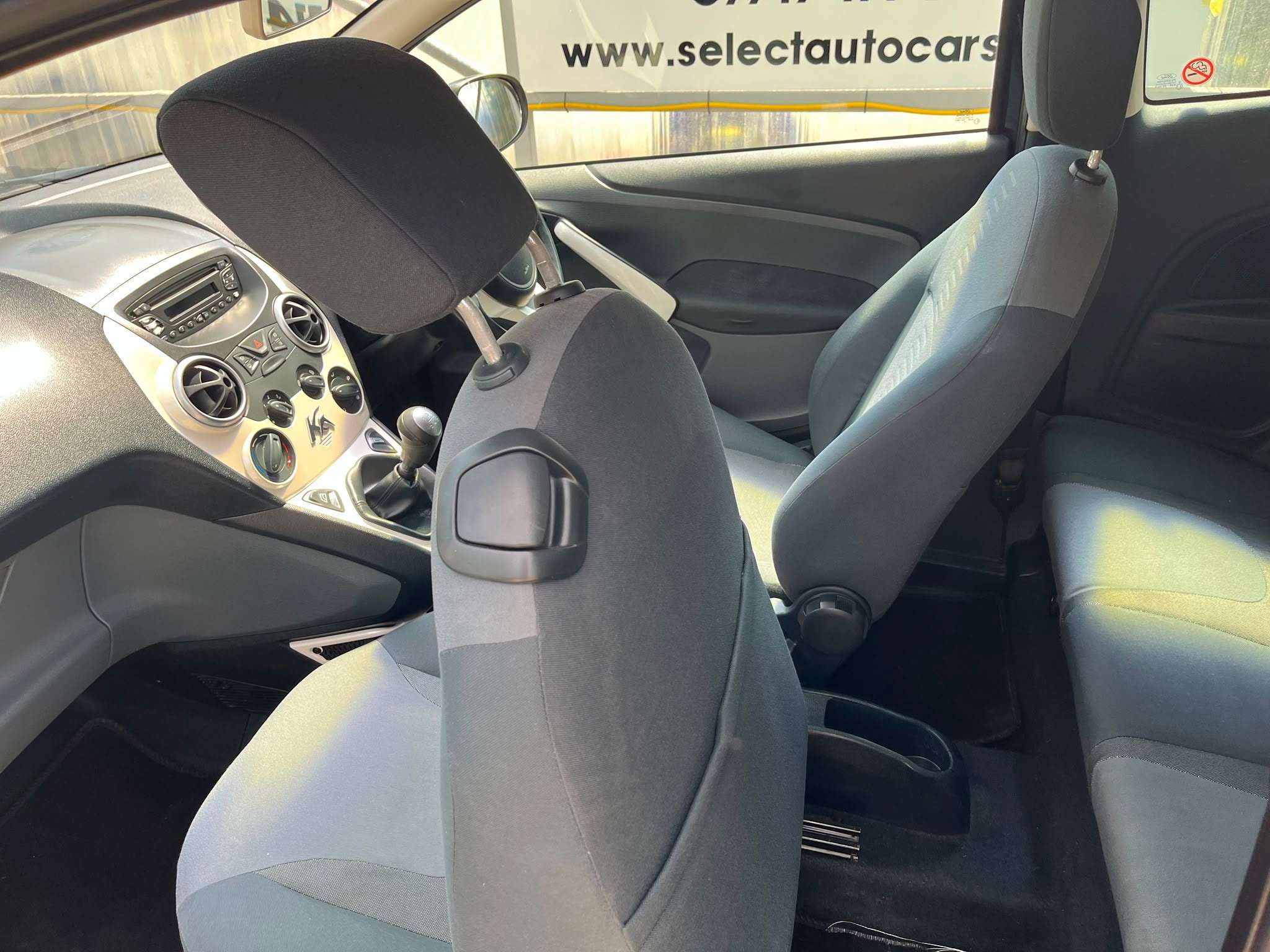 2011 FORD KA 2011 FORD KA