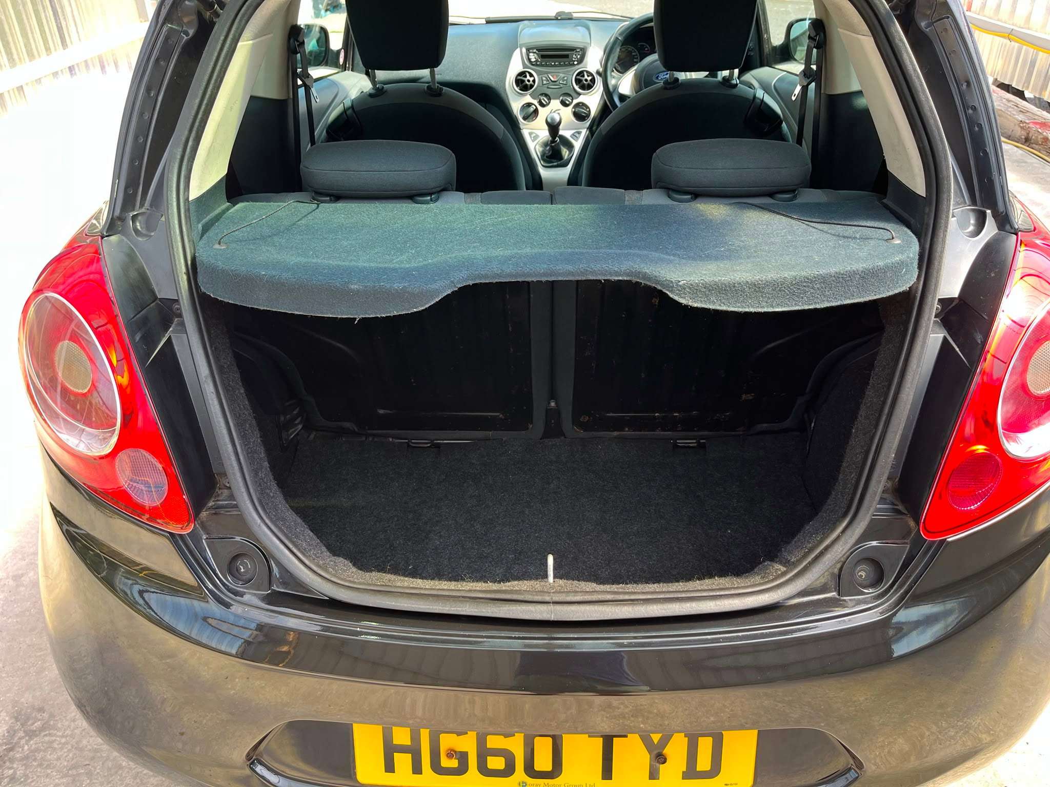 2011 FORD KA 2011 FORD KA