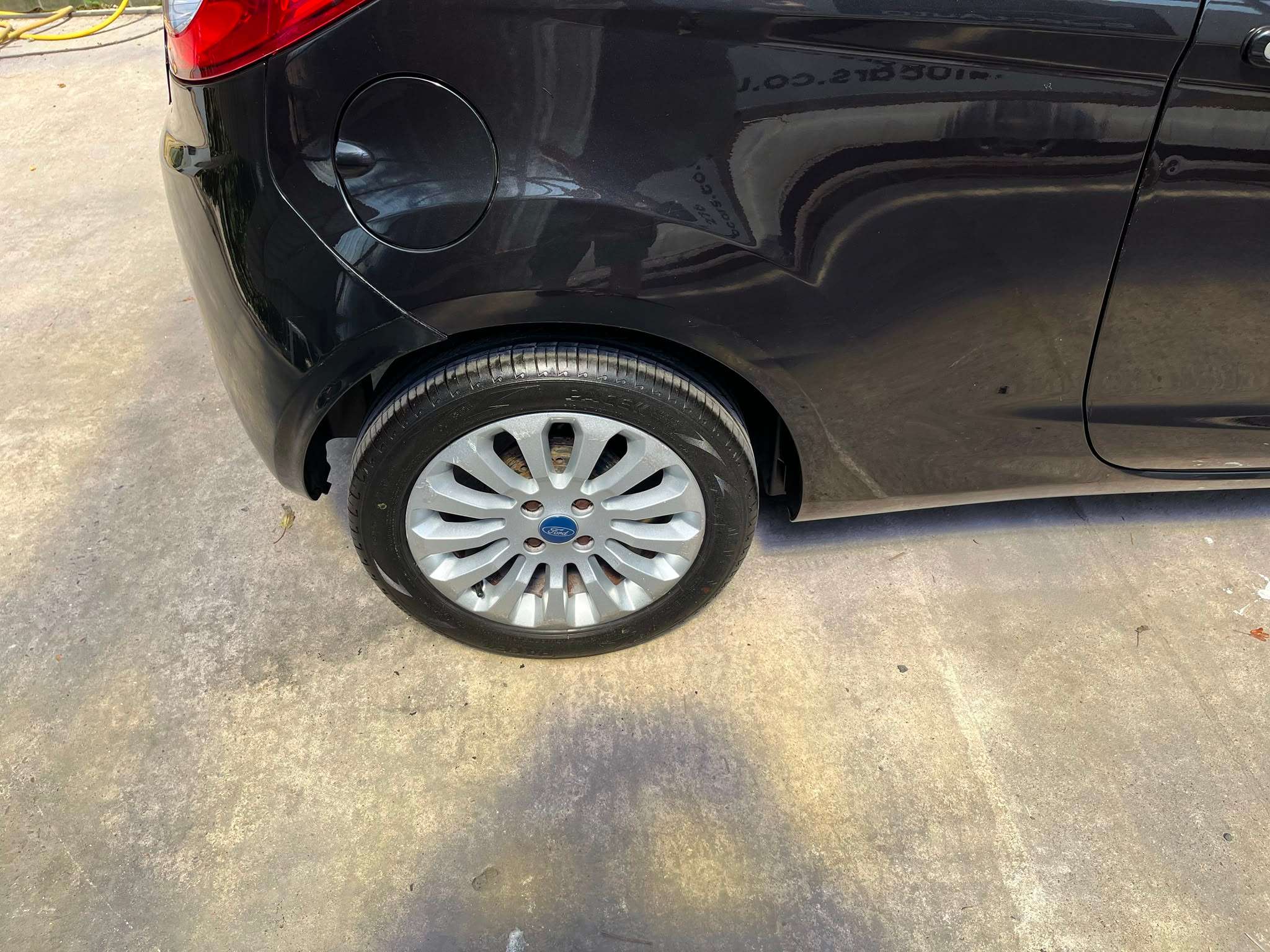 2011 FORD KA 2011 FORD KA