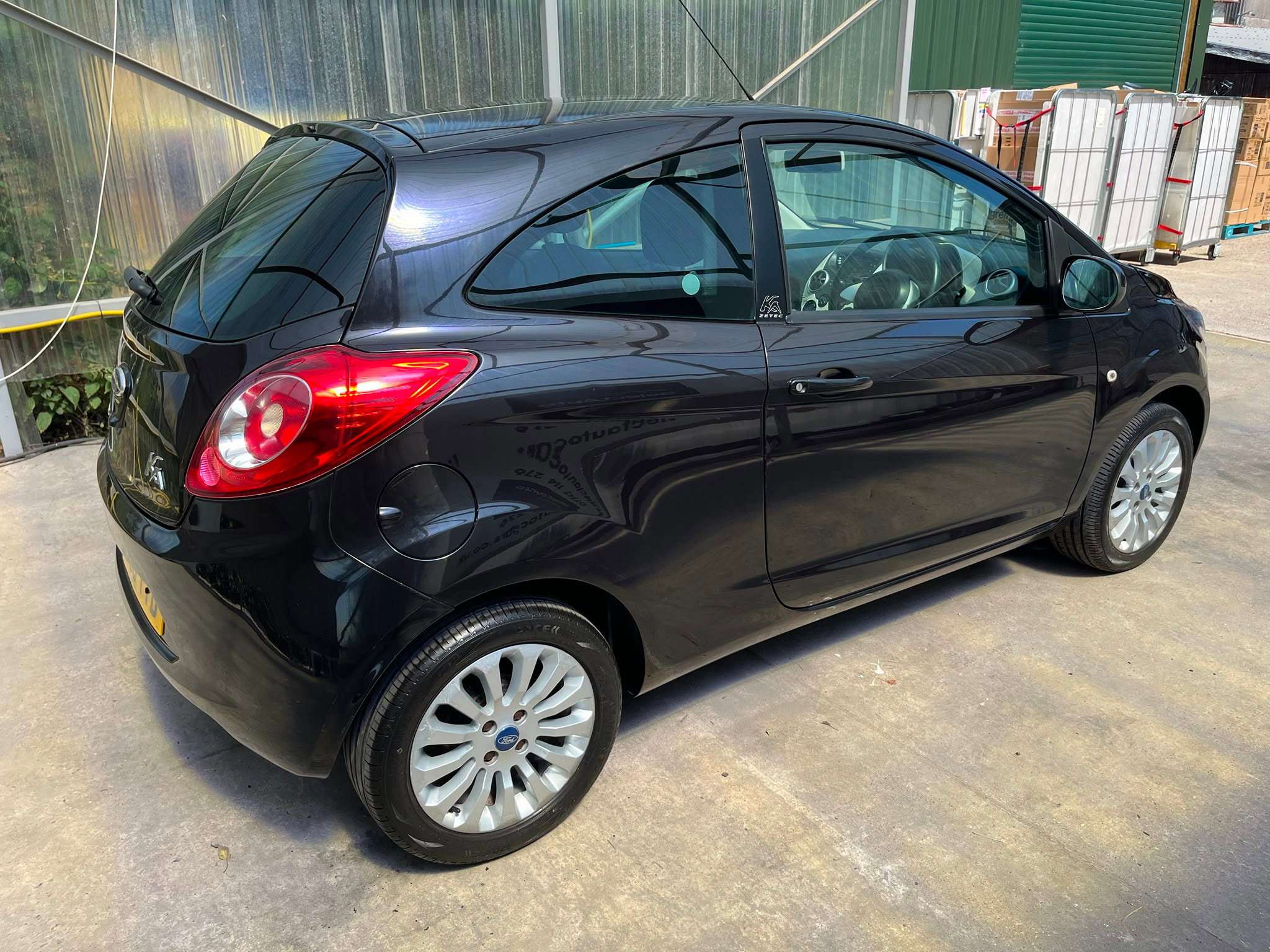 2011 FORD KA 2011 FORD KA