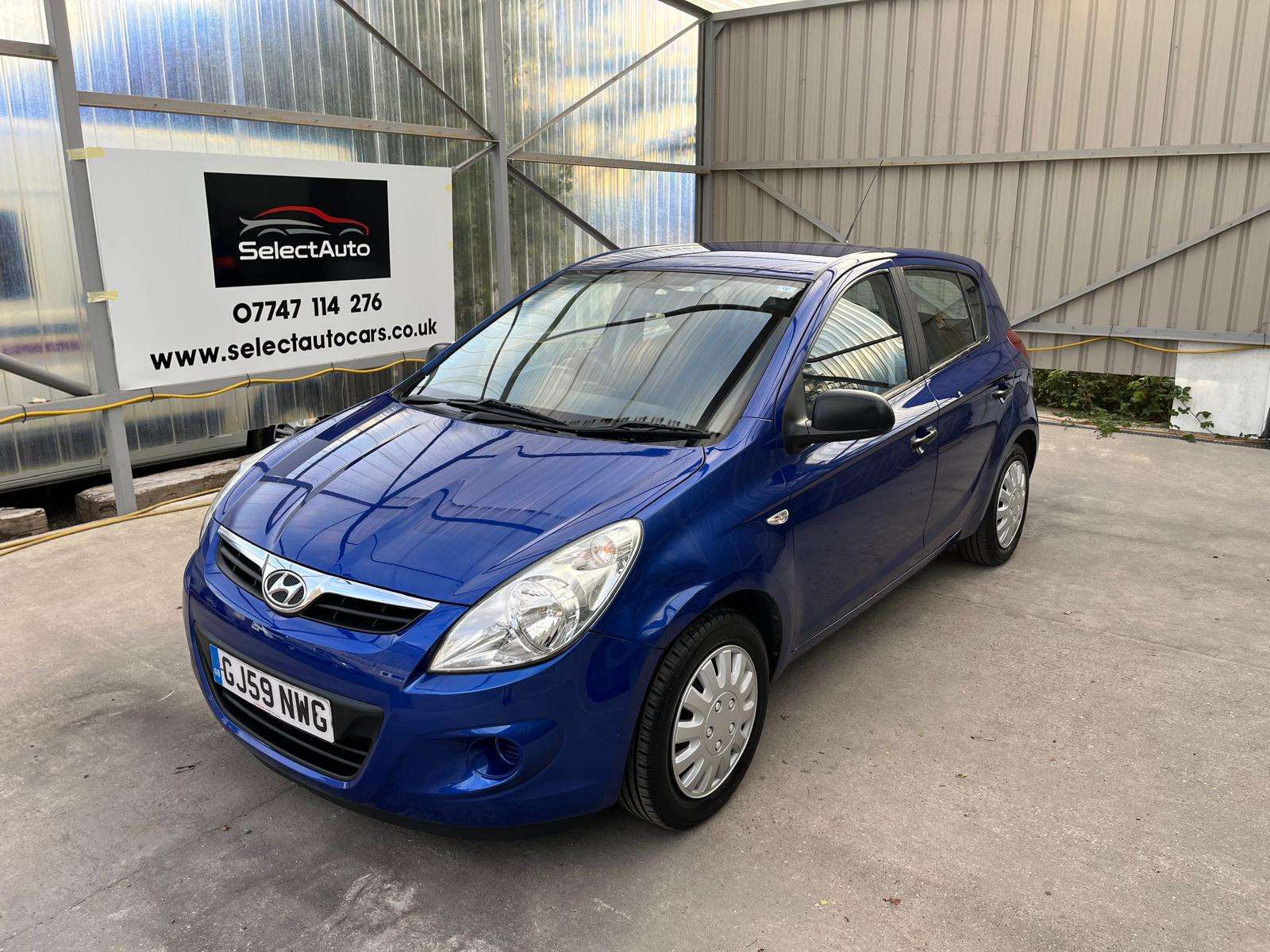 A 2009 HYUNDAI I20 1.2 Classic Hatchback 5dr Petrol Manual Euro 4 (77 bhp) A 2009 HYUNDAI I20 1.2 Classic Hatchback 5dr Petrol Manual Euro 4 (77 bhp)