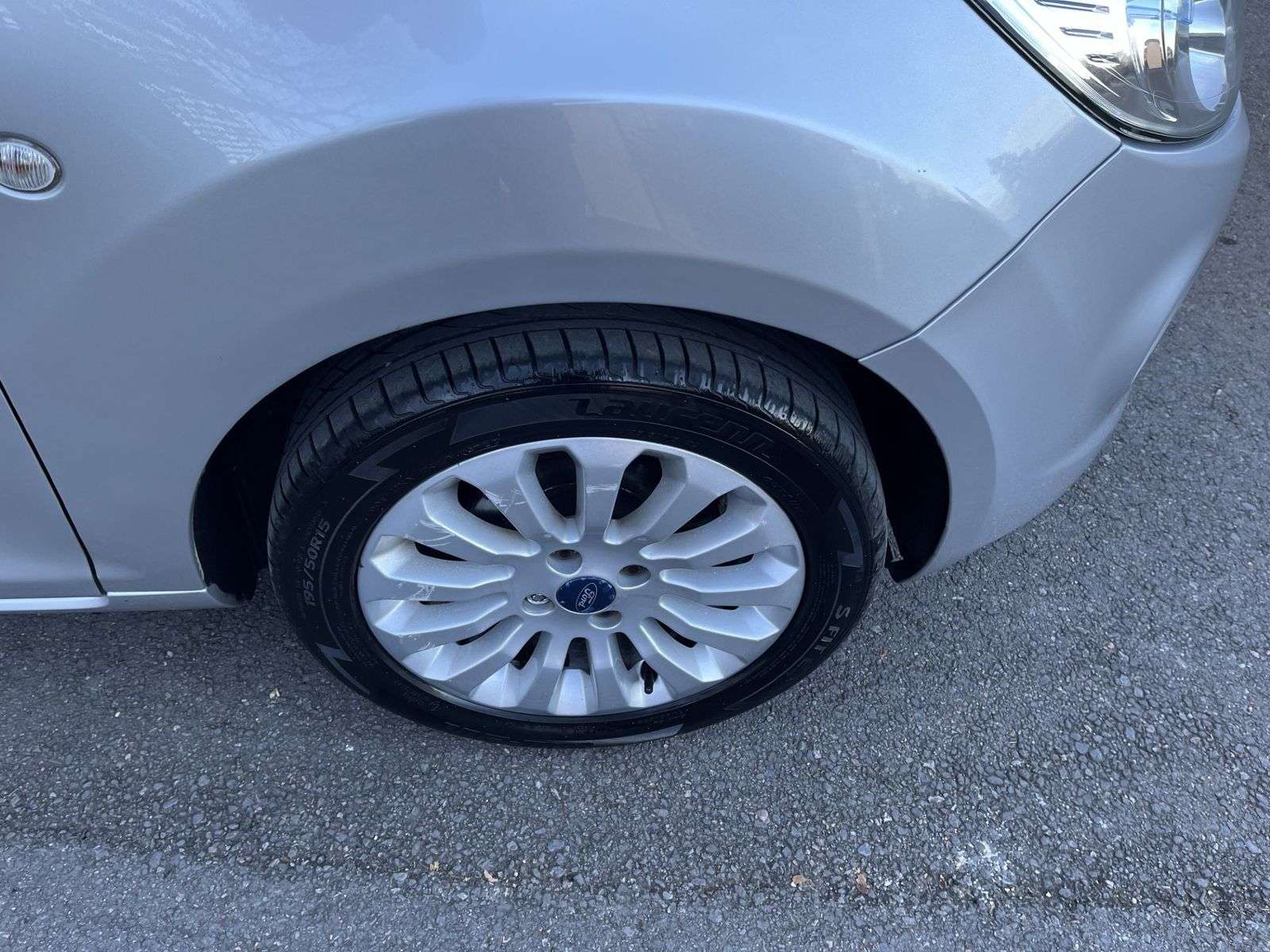 2013 FORD KA 2013 FORD KA