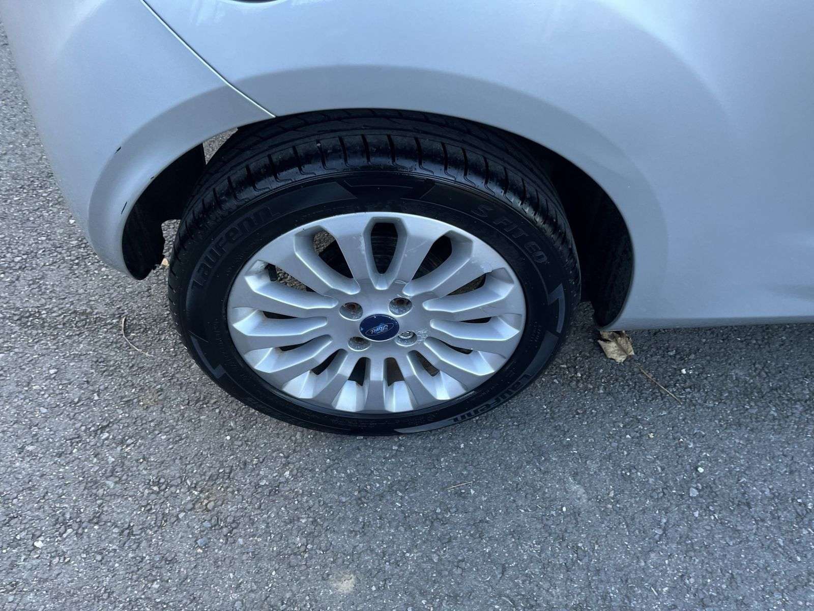 2013 FORD KA 2013 FORD KA