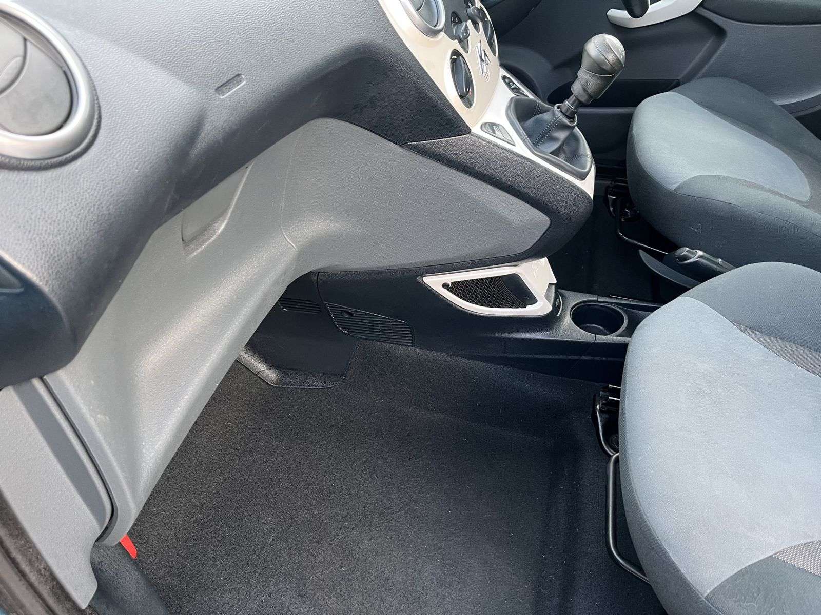 2012 FORD KA 2012 FORD KA