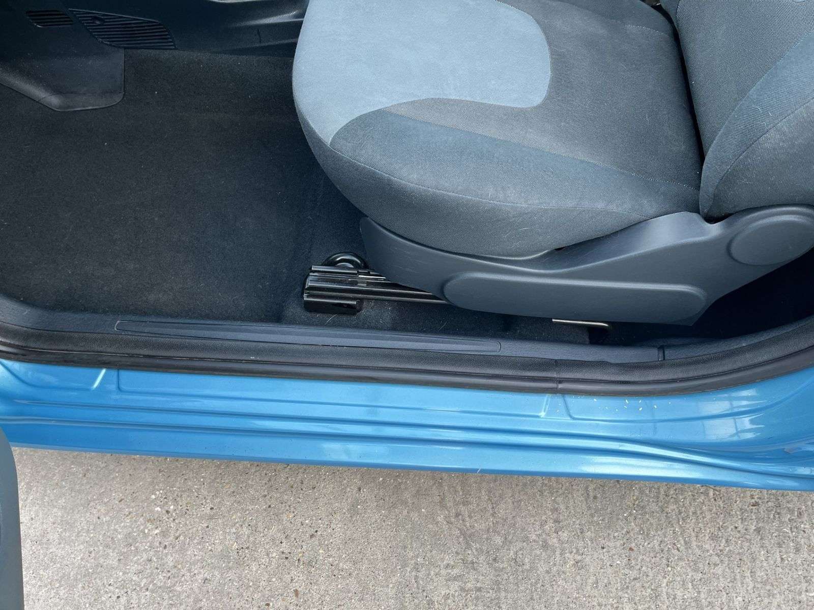 2012 FORD KA 2012 FORD KA