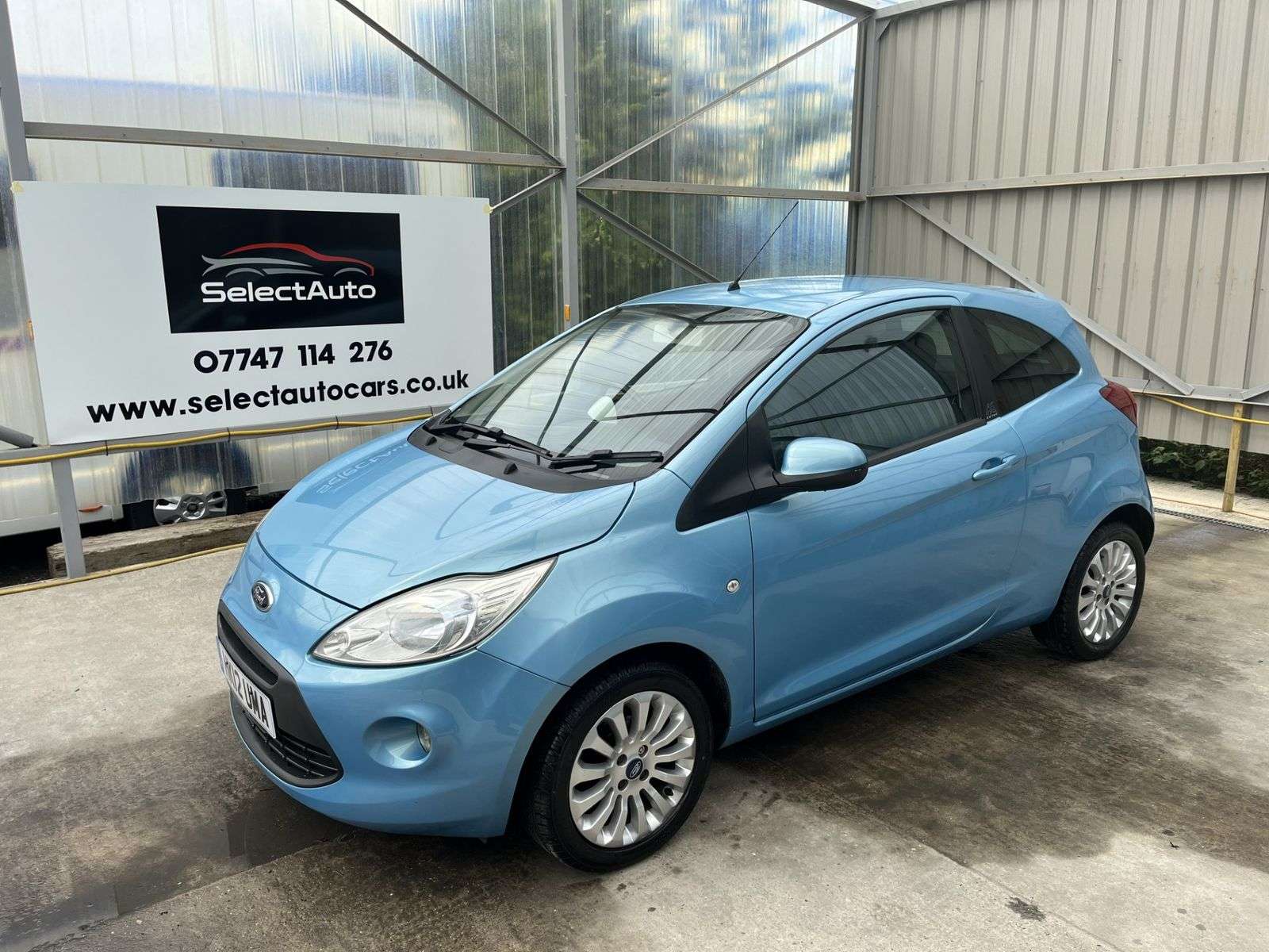 A 2012 FORD KA 1.2 Zetec Hatchback 3dr Petrol Manual Euro 5 (s/s) (69 ps) A 2012 FORD KA 1.2 Zetec Hatchback 3dr Petrol Manual Euro 5 (s/s) (69 ps)