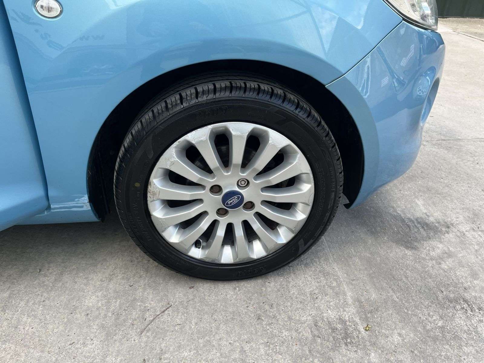 2012 FORD KA 2012 FORD KA