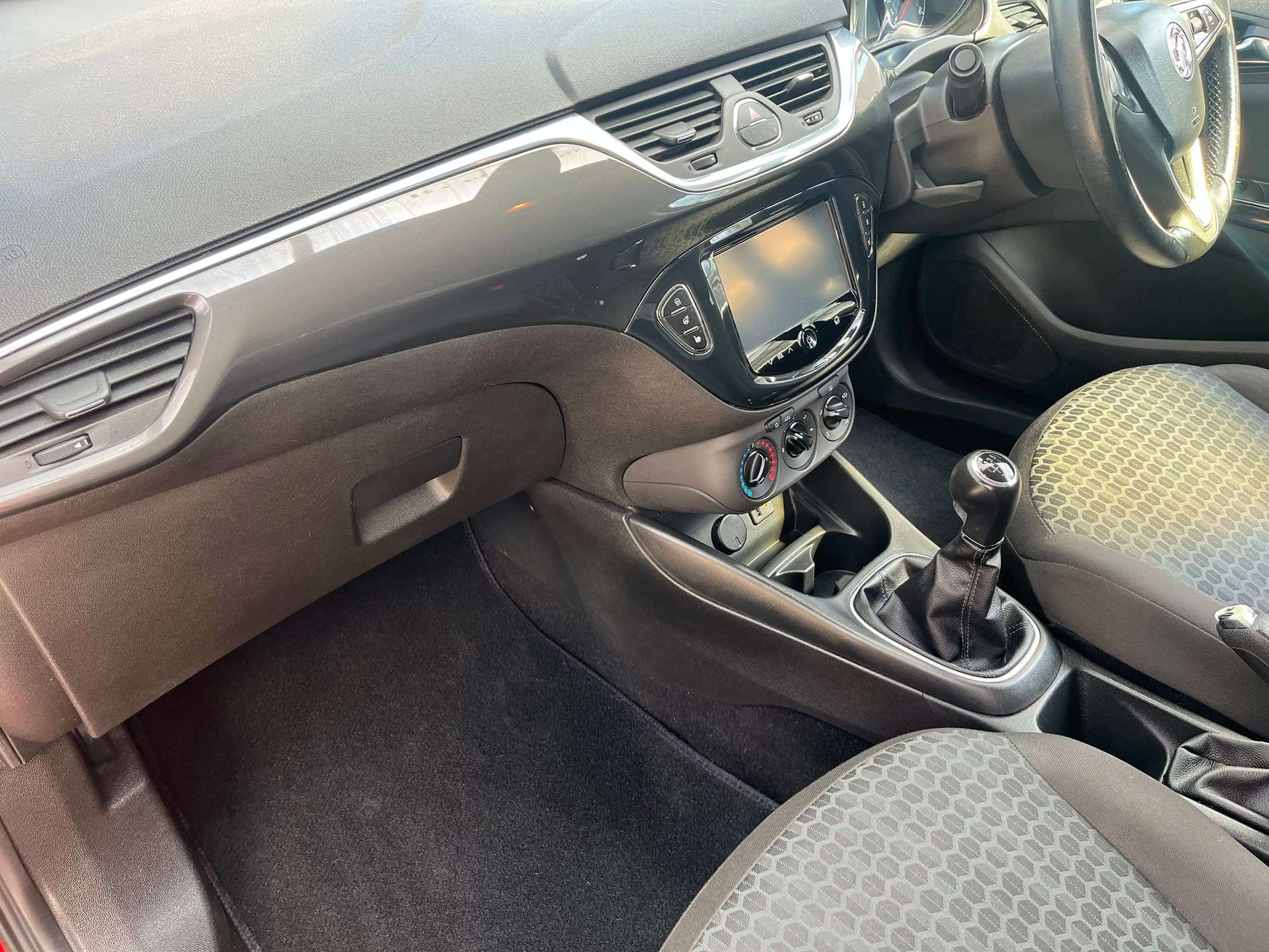 2015 VAUXHALL CORSA 2015 VAUXHALL CORSA