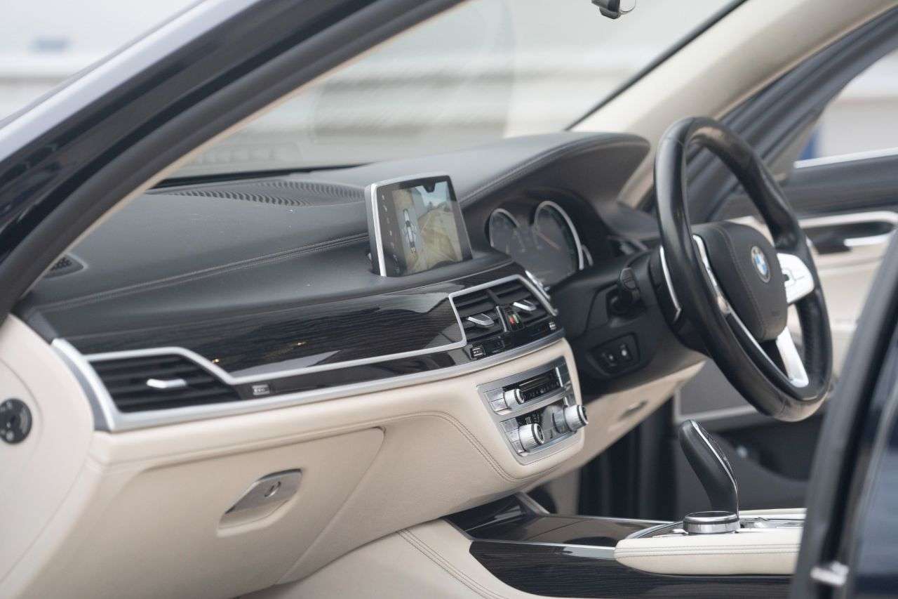 2018 BMW 7 SERIES 2018 BMW 7 SERIES