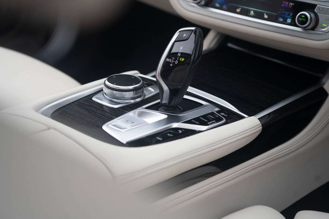 2018 BMW 7 SERIES 2018 BMW 7 SERIES