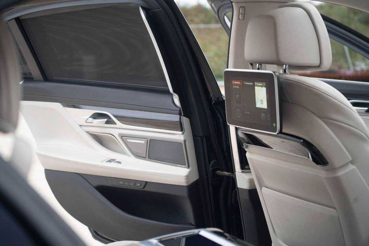 2018 BMW 7 SERIES 2018 BMW 7 SERIES