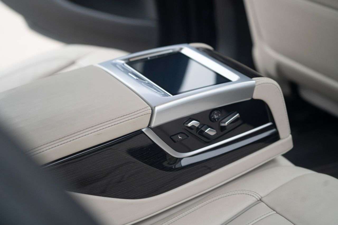 2018 BMW 7 SERIES 2018 BMW 7 SERIES