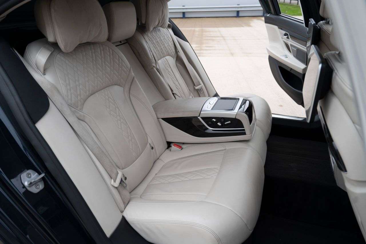 2018 BMW 7 SERIES 2018 BMW 7 SERIES