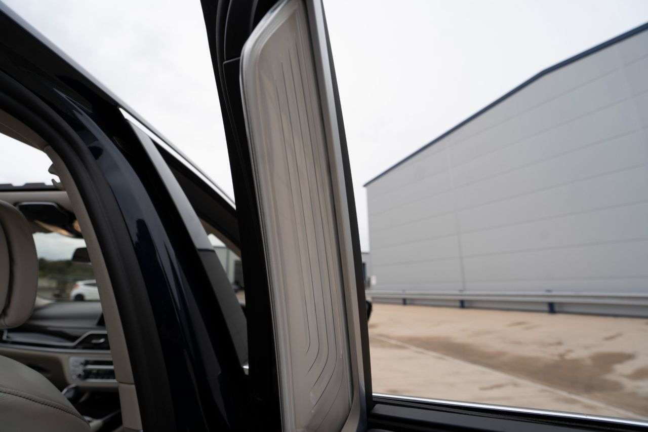 2018 BMW 7 SERIES 2018 BMW 7 SERIES